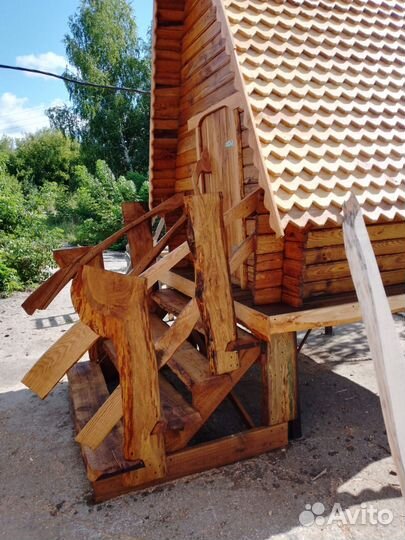 Резные фигуры из дерева