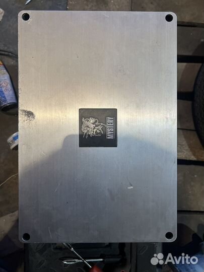 Усилитель звука в авто