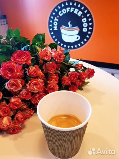 Специалист, бариста, сотрудник