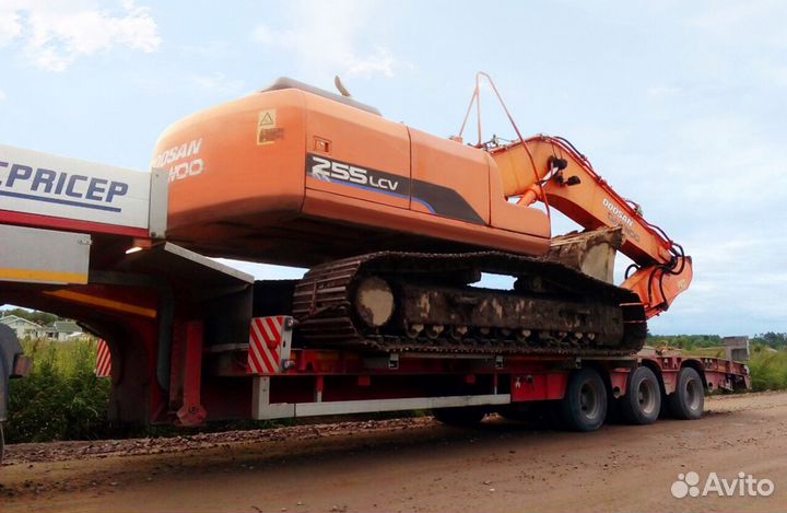 Перевозка спецтехники и негабарита. Аренда трала