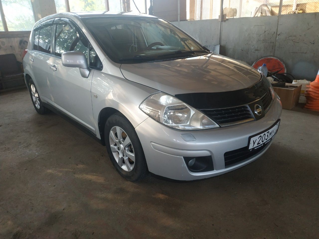 Nissan Tiida: фото владельца