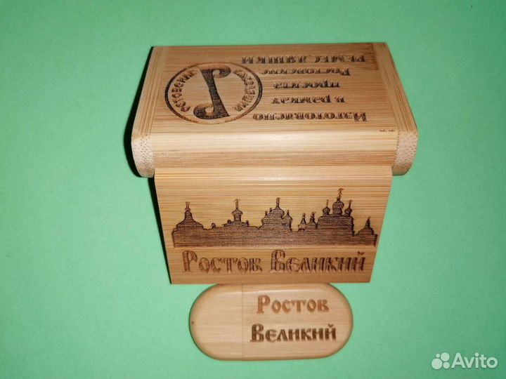 Сувениры из дерева