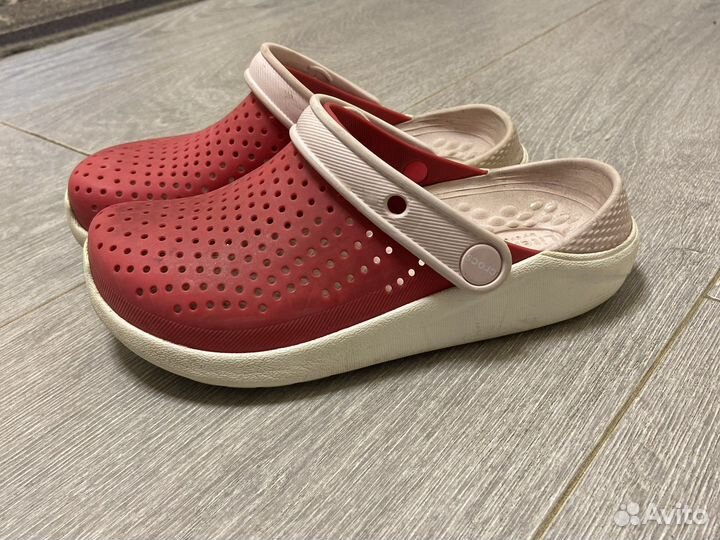Для девочки crocs j2