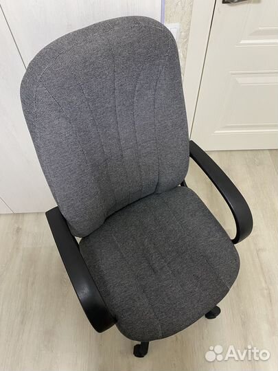 Компьютерное / офисное кресло Бюрократ