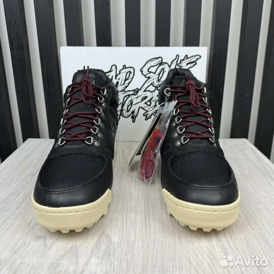 New Balance Rainier Boot urainal