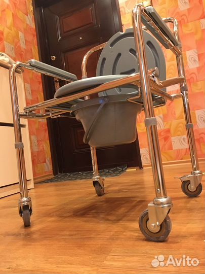 Кресло туалет