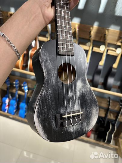 Shinobi M-21 BK Укулеле-сопрано