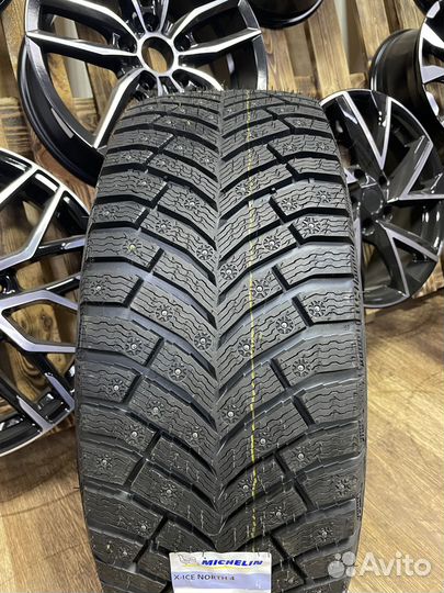 Michelin X-Ice North 4 SUV 235/55 R19 105T