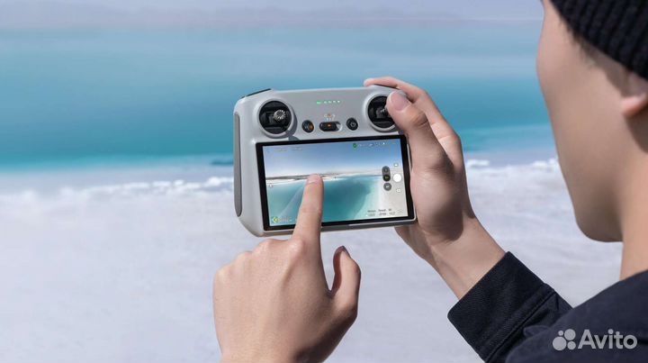 Пульт управления с экраном DJI RC New