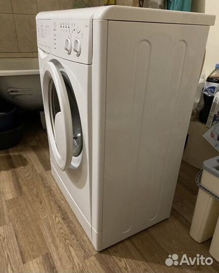 Стиральная машина Indesit