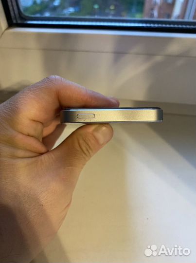 Телефон iPhone 5s 32гб