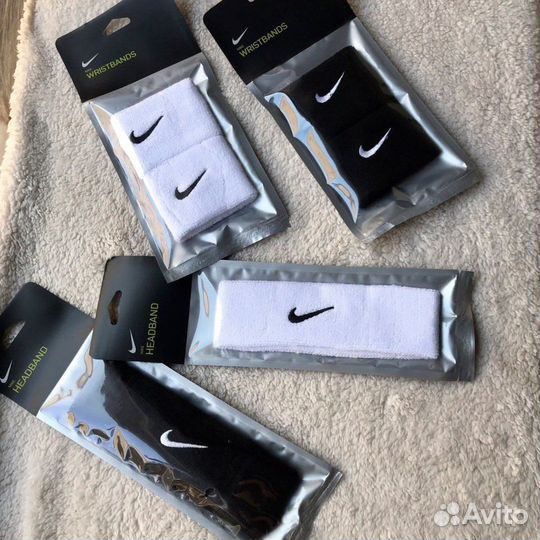 Напульсники Nike Swoosh Чёрные