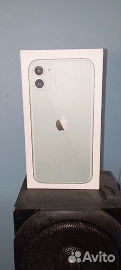 Коробка от iPhone 11