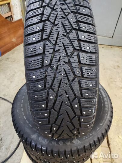 Nokian Tyres Hakkapeliitta 7 SUV 215/65 R16