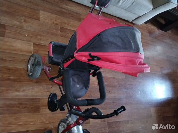 Детский трехколесный велосипед