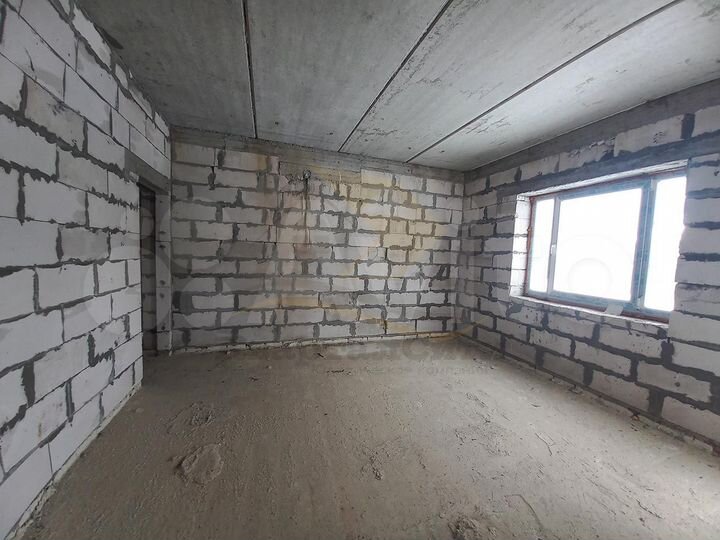 Дом 381 м² на участке 10 сот.