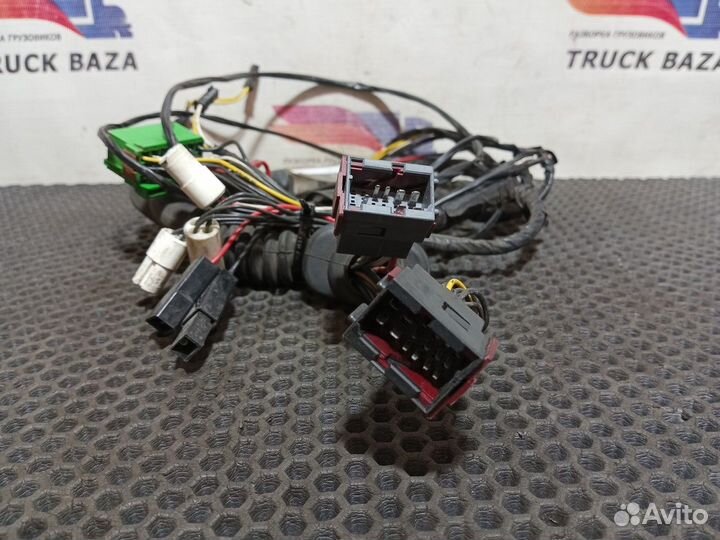 Проводка двери левой Daf XF105