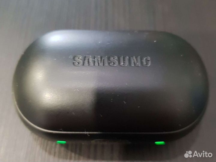 Наушники Samsung Gear IconX