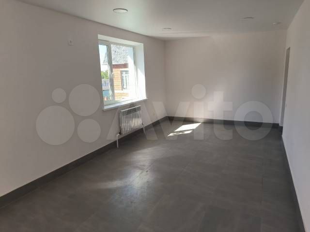 Свободного назначения, 200 м²