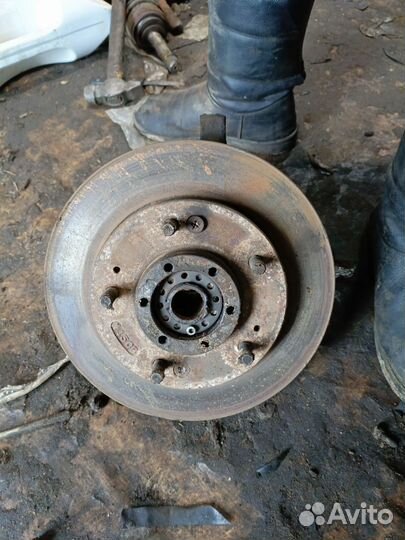 Поворотный кулак кия спортейдж 1