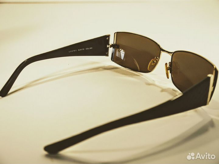 Солнцезащитные очки женские Loewe