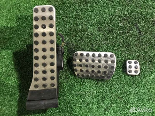 Накладка на педаль Mercedes-Benz E-Class W212