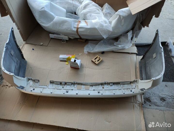 Бампер задний Lexus Lx570 J200 2021