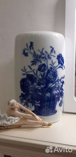 Ваза кабинетная фарфор Германия