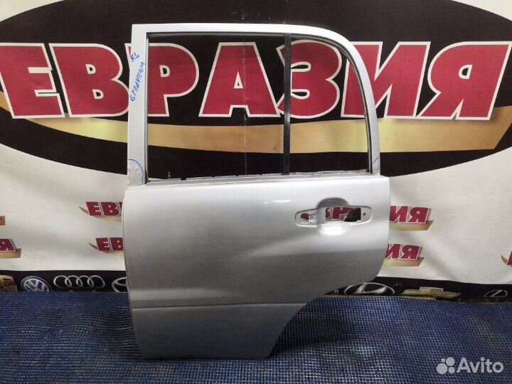 Дверь боковая задняя левая Suzuki Vitara J20A 2000