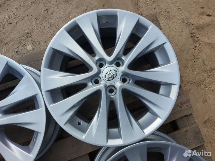 Toyota Vellfire Alphard Ориг R18 5x114.3 ET45 7.5J