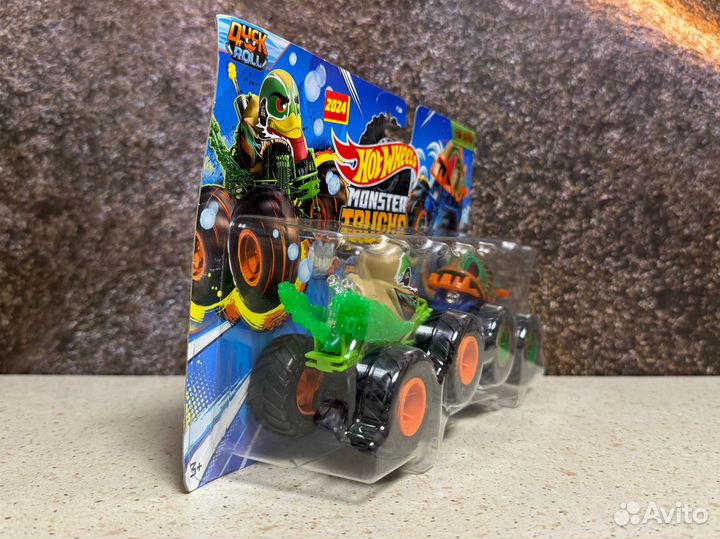 Новый набор набор Hot Wheels Monster Trucks