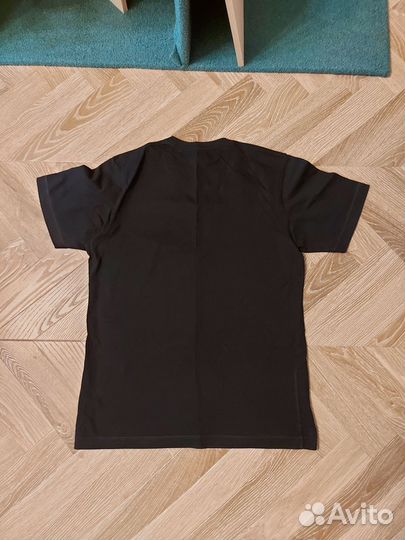 Футболка Uniqlo