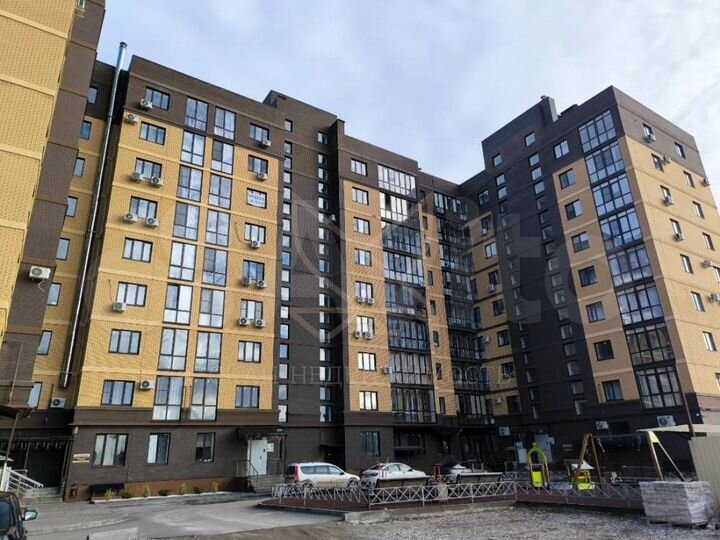 2-к. квартира, 107 м², 9/9 эт.