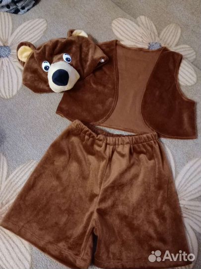 Новогодние костюмы:заяц, волк, медведь, на прокат