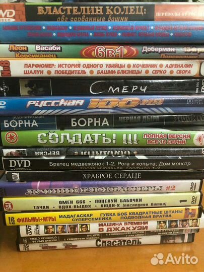 Видеокассеты с фильмами