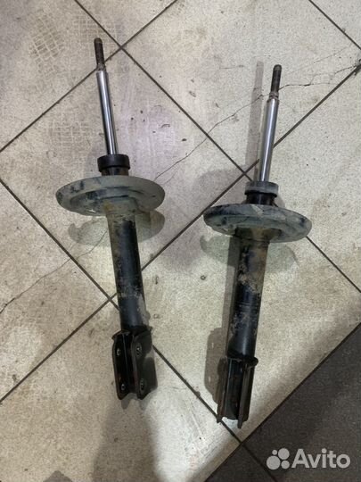 Амортизаторы renault sandero