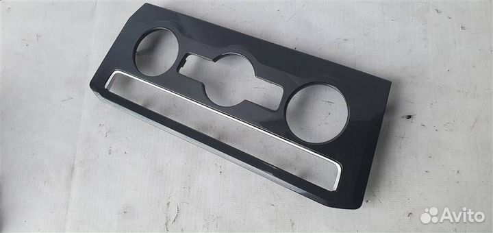 Накладка декоративная Volkswagen Tiguan 2020