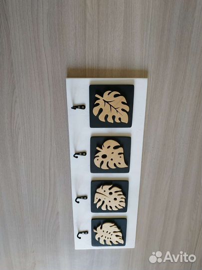 Ключница-вешалка