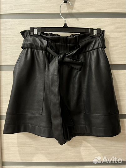 Кожаные шорты zara S (42)
