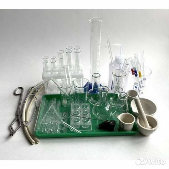 Лабораторная (химическая) посуда в ассортименте
