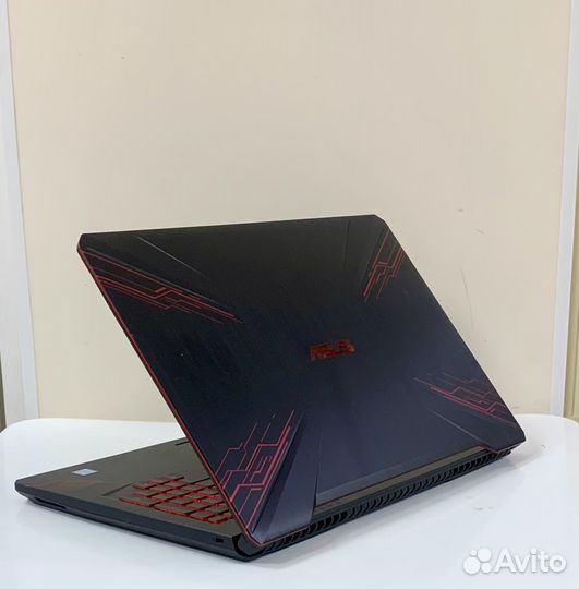 Игровой ноутбук Asus tuf gaming i5 8300H/GTX 1050