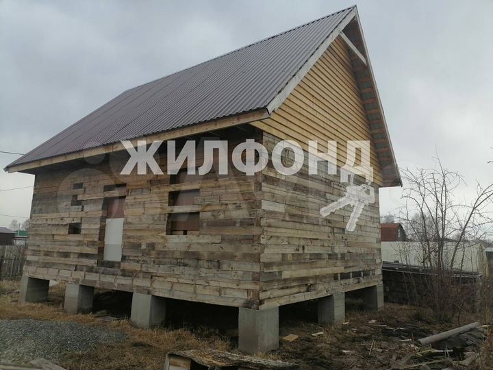 Дом 96,7 м² на участке 3 сот.