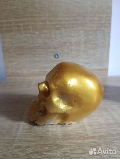 Череп из пластика, литой