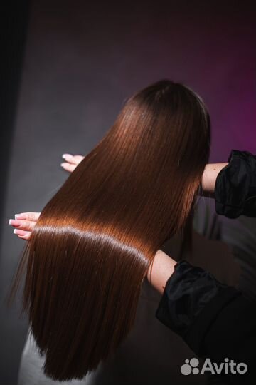 Кератиновое выпрямление волос