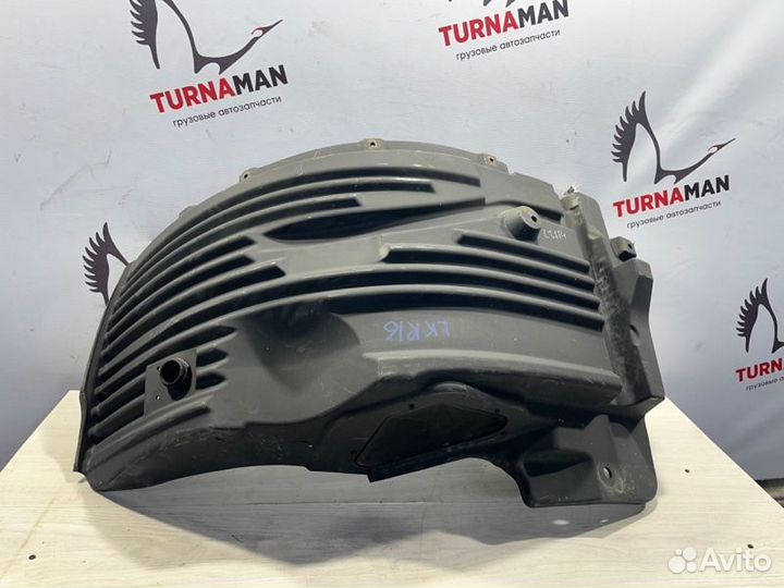 Подкрылок правый Man Tgm 18.250 D0836LFL63 2012