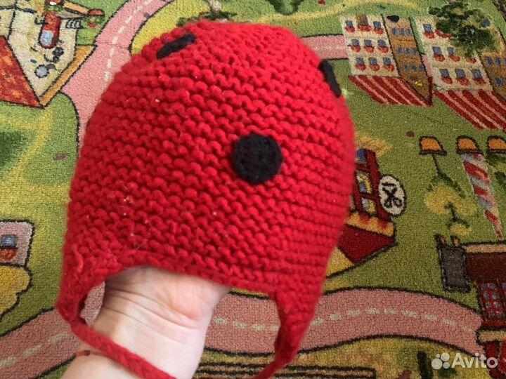 Шапочка доя девочки божья коровка