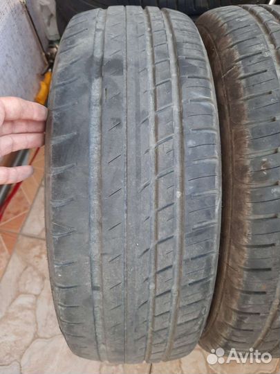 Viatti Strada Asimmetrico 195/65 R15 88H