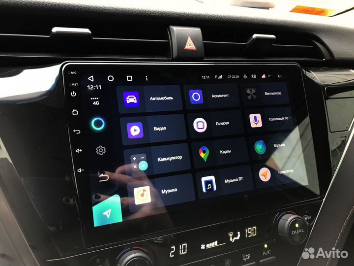 Магнитола Teyes CC3 Toyota Camry 70