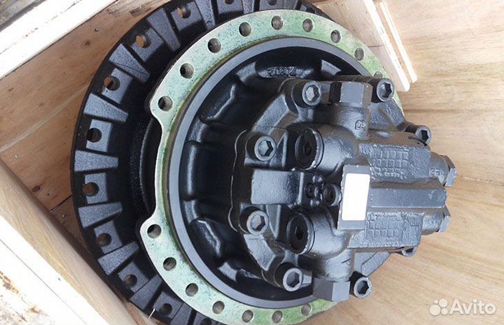 Редуктор хода с мотором Hitachi ZX330-231