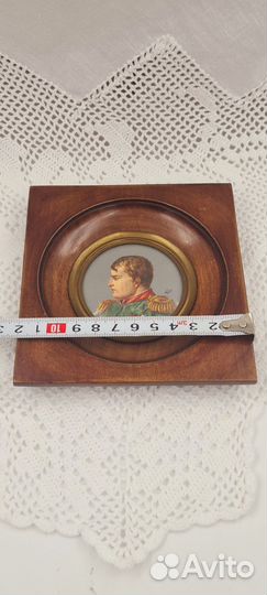 Миниатюра на кости Наполеон